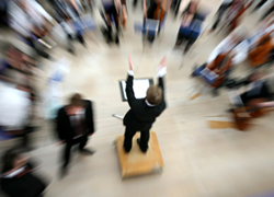 Orchestra_Conductor2
